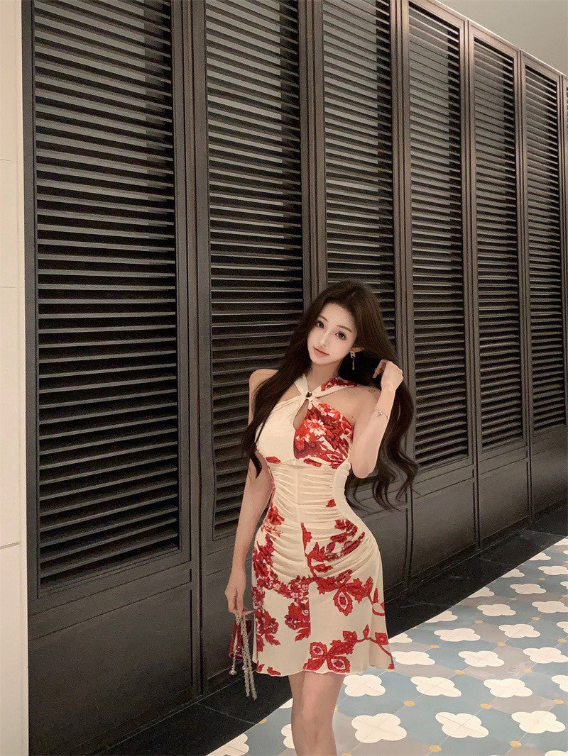 Na+ 復古名媛 中式設計感印花掛脖連身裙