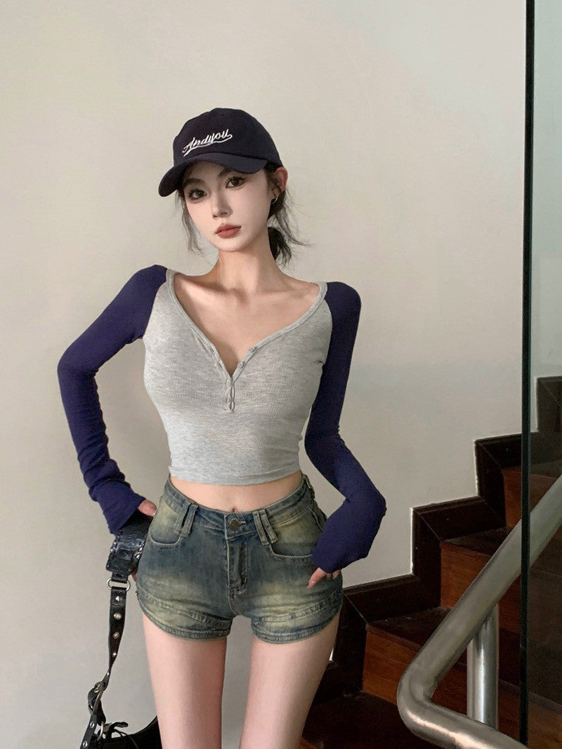 NA+ 辣妹桃心領撞色緊身上衣 黑灰/藍灰