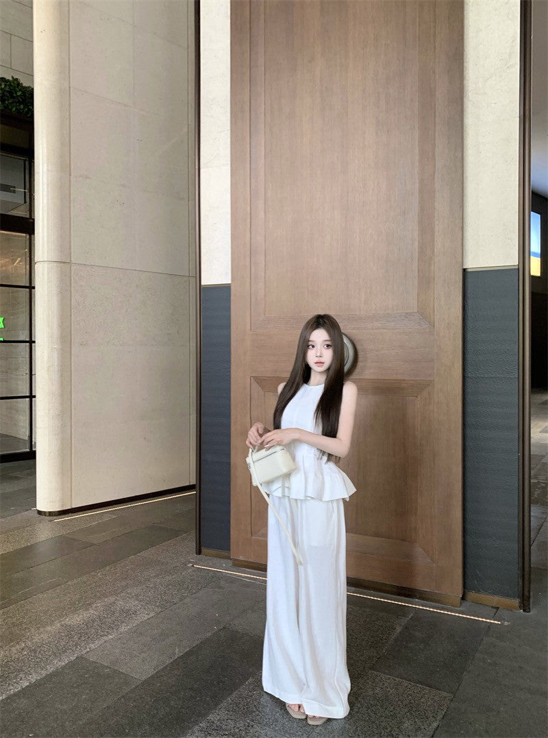 Na+ 夢幻仙女挺褂荷葉衣擺背心 顯瘦休閒褲