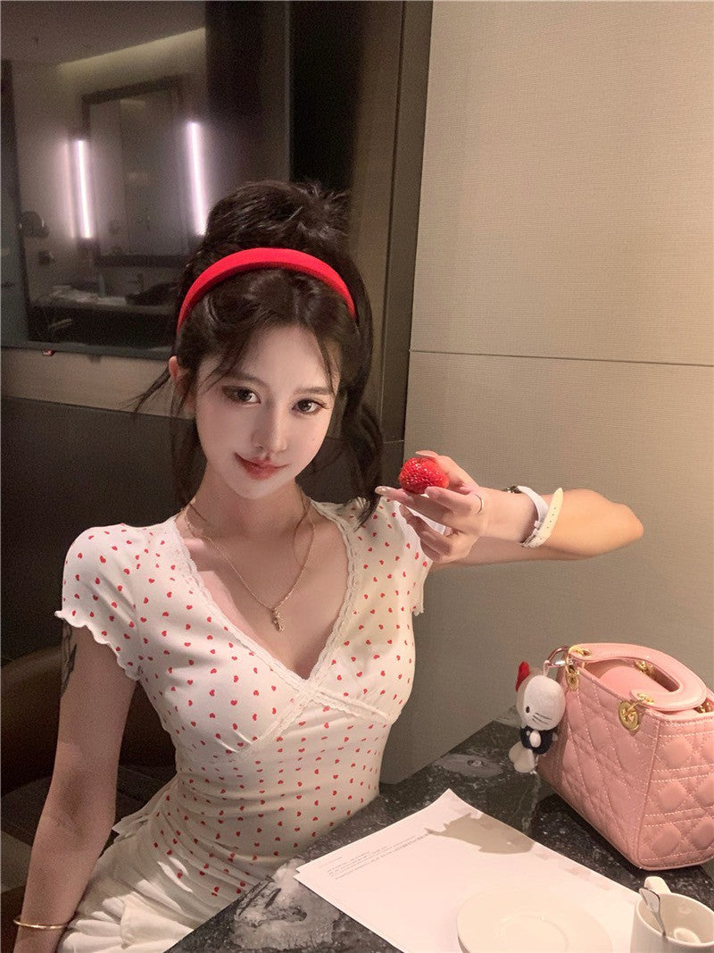 Na+ 韓系香奶奶 蕾絲修身薄款上衣 愛心印花款