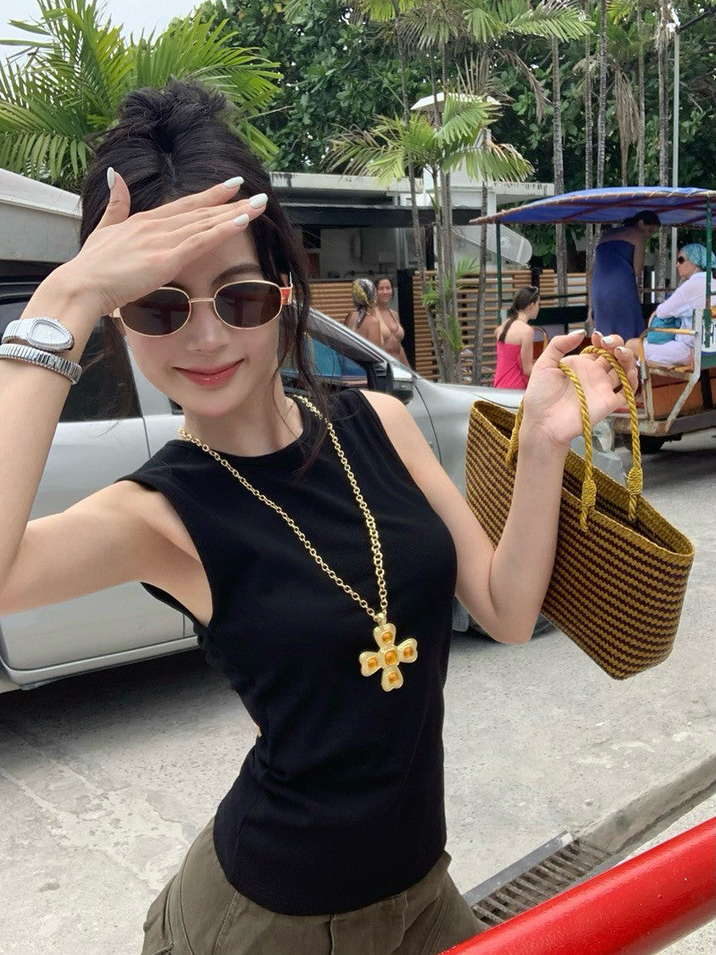 NA+ 美式簡約美腰縷空背心 白/黑