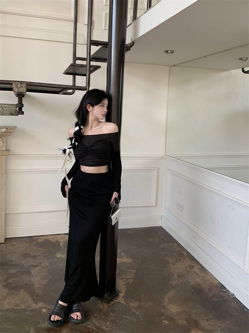 NA+ 鎏光漫步裙/透紗一字領修身上衣 黑