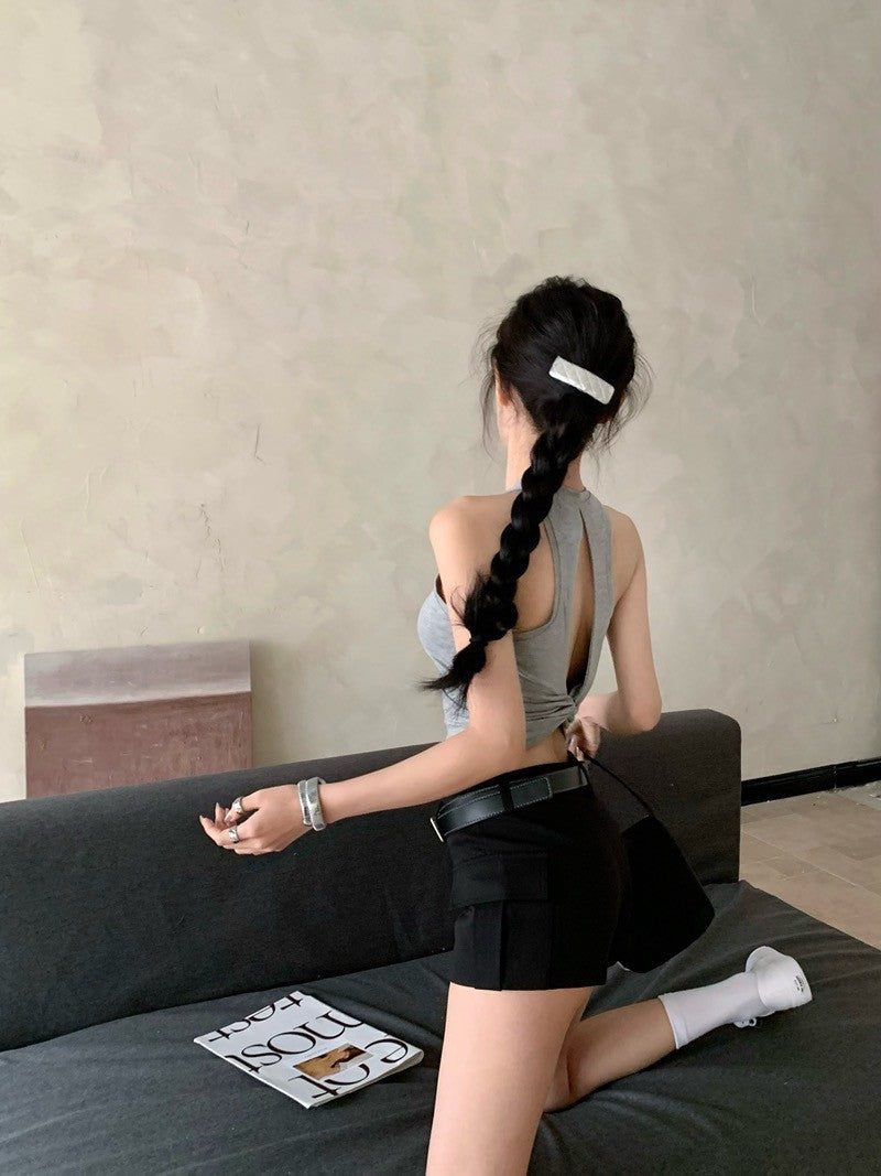 NA+ 高顏值休閒辣妹普拉斯後縷空背心 灰