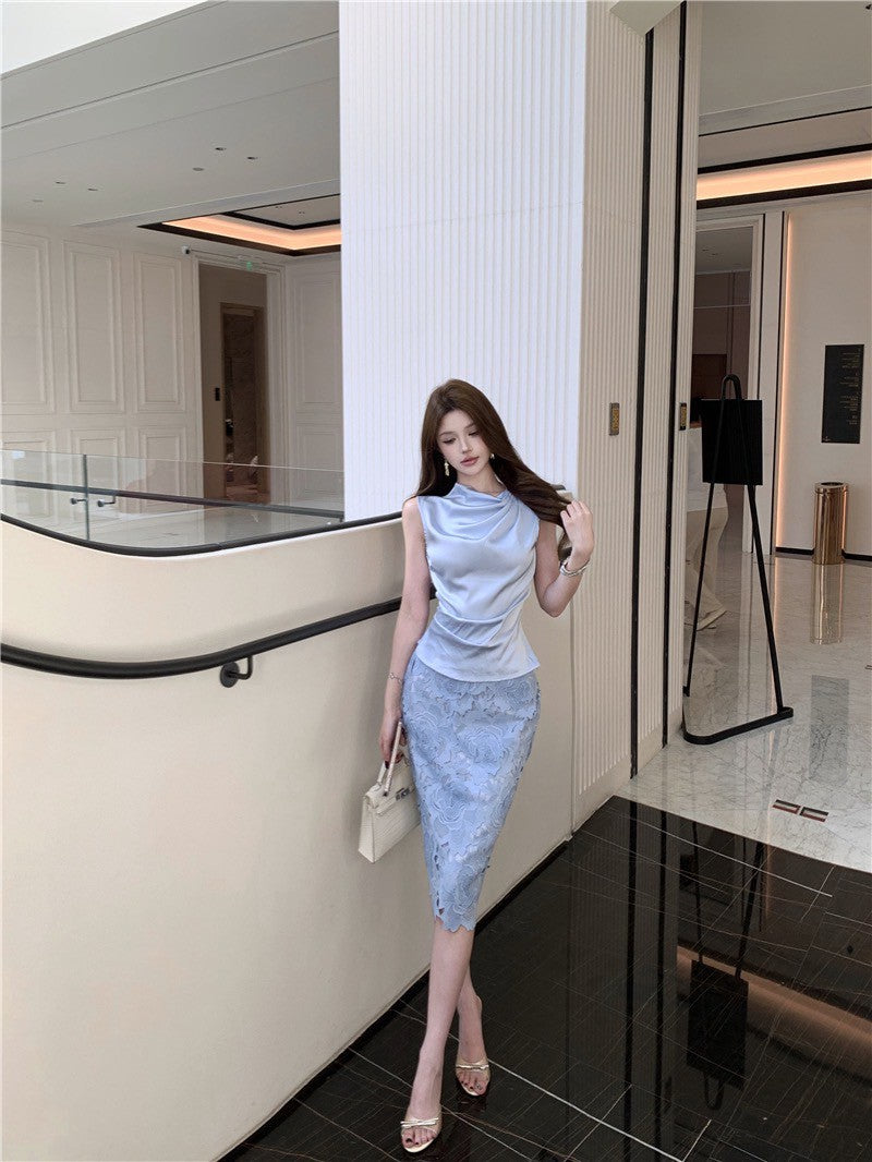 NA+ 明月藍花氣質褶皺緞面背心 蕾絲半身裙