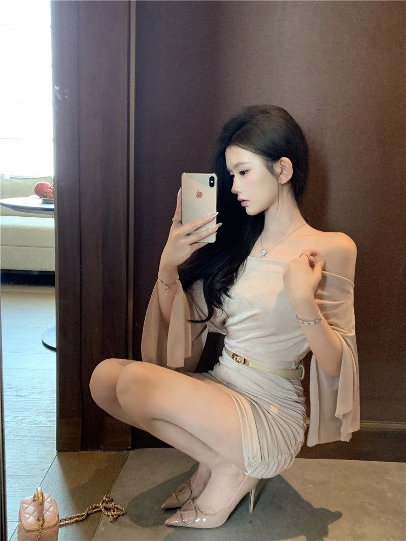 ''Na+''氣質名媛 一字領設計感收腰包臀裙 杏粉(附腰帶)