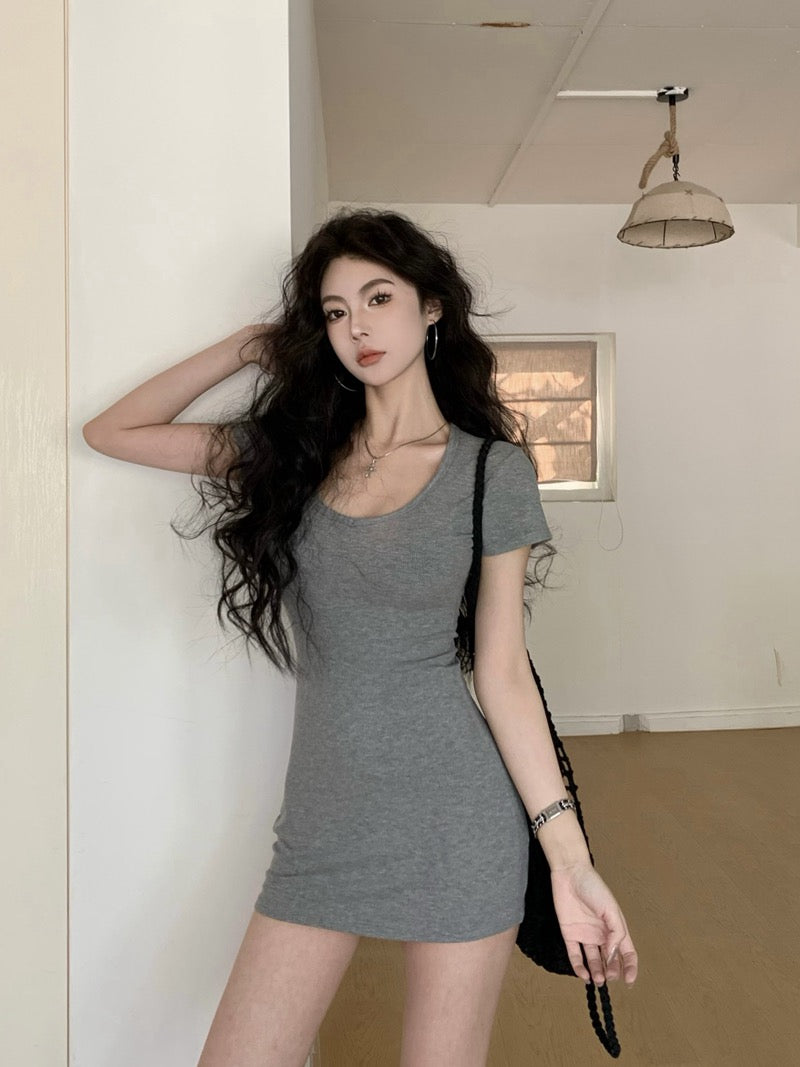 【Na+】大衣的愛 百搭U領連衣裙 黑/灰