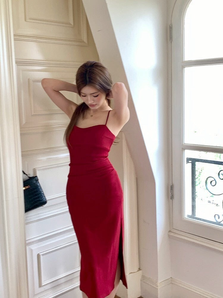 NA+ 簡約平口吊帶開叉連身裙