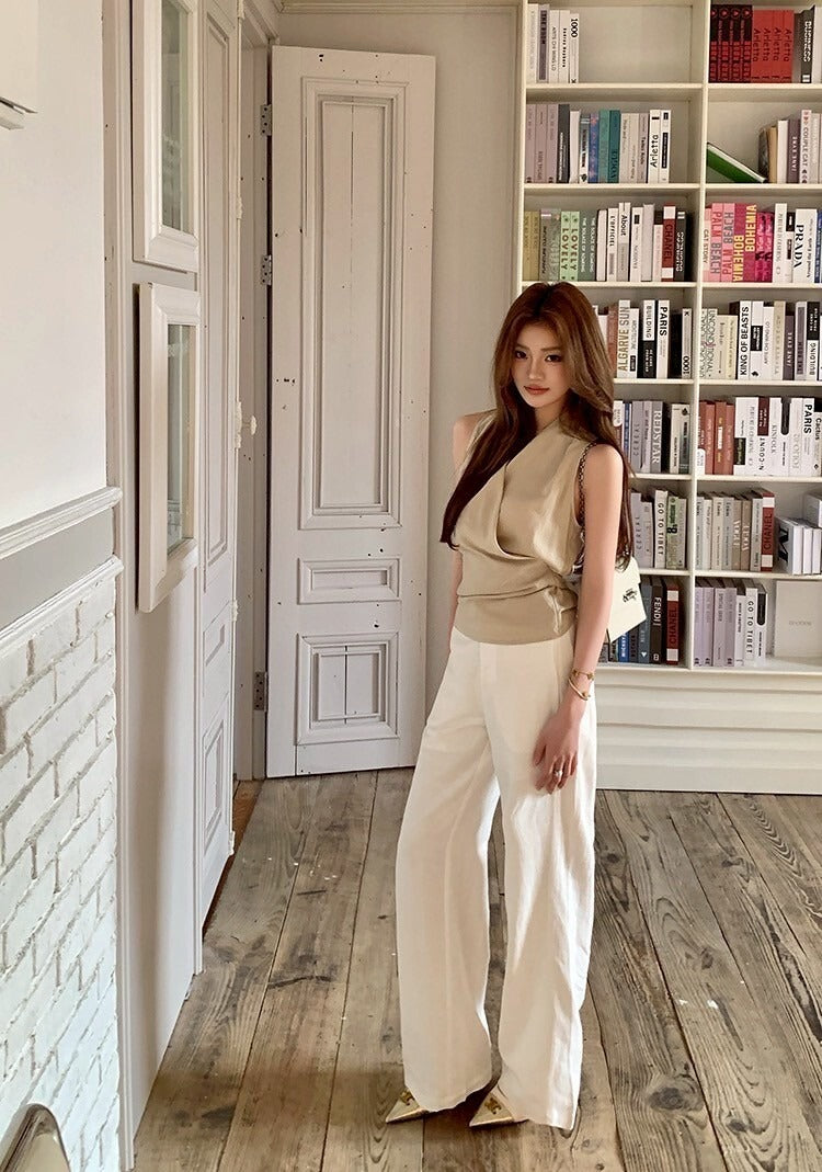 NA+ 溫柔開掛 簡約側收腰V領背心 杏