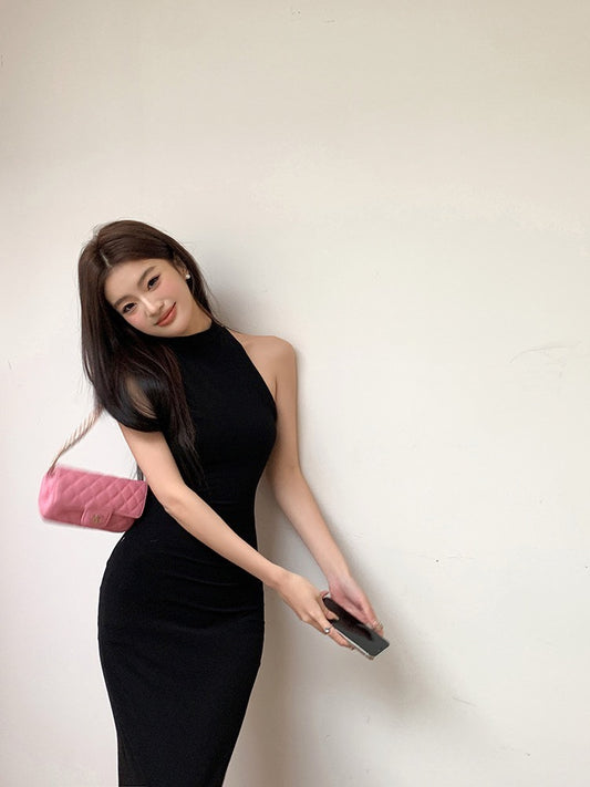 NA+ 高級感加分題 簡約修身開衩背心長裙 黑