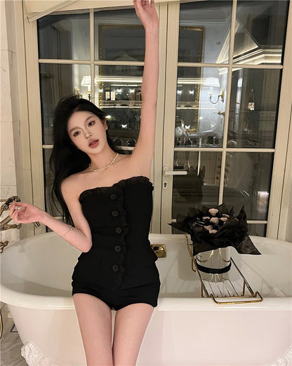 NA+ 法紗荷葉鈕扣抹胸 黑