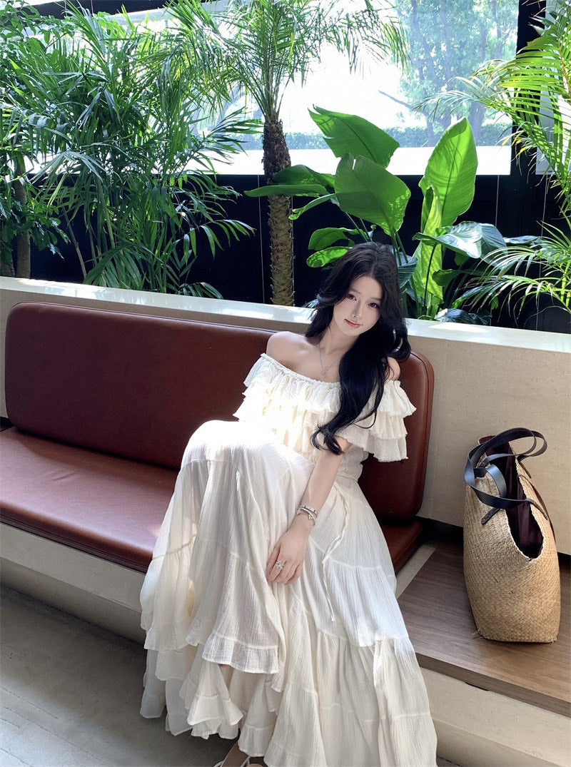 NA+ 清邁渡假 中古娃娃宮廷一字領上衣/大裙擺半身裙
