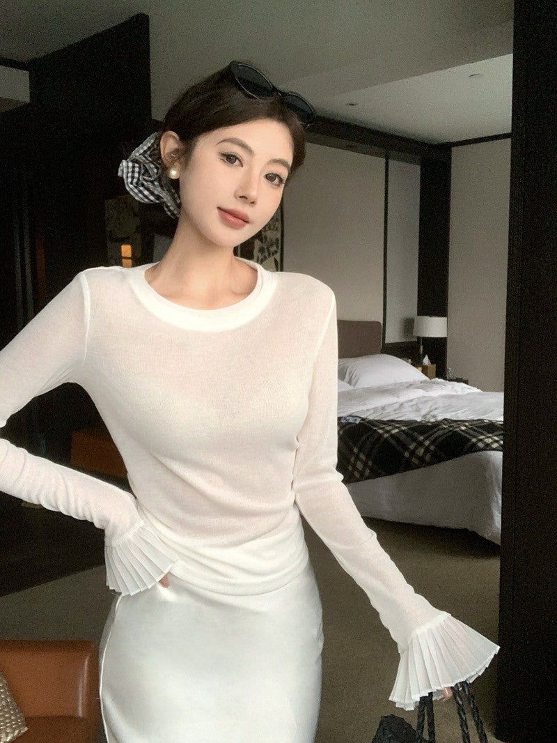 Na+ 人魚公主 氣質喇叭袖圓領彈力打底上衣 白