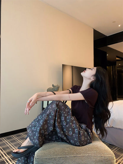 NA+ 酒店舒適穿寬鬆簡約tee/碎花休閒褲