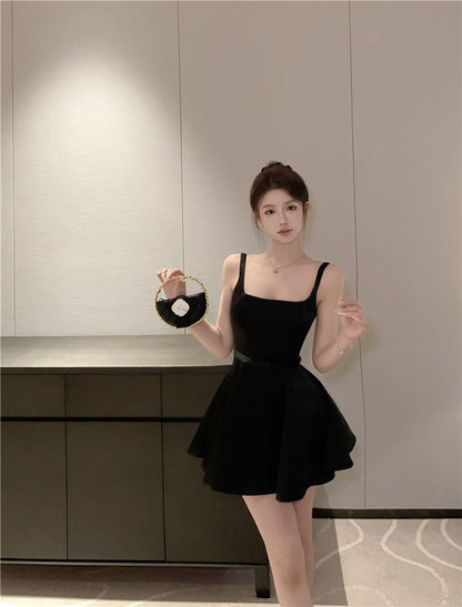 NA+ 小芭蕾 高級名媛氣質方領洋裝 黑色