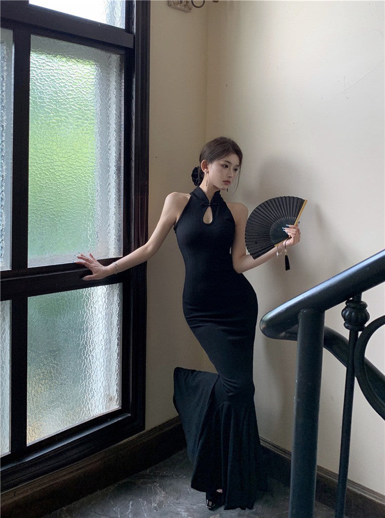 NA+ 御姐風範盤扣魚尾連身裙 黑