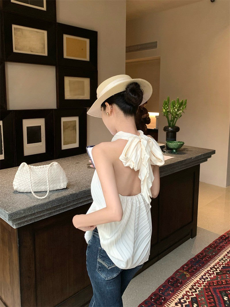 NA+ 頸肩星河壓褶設計掛脖上衣