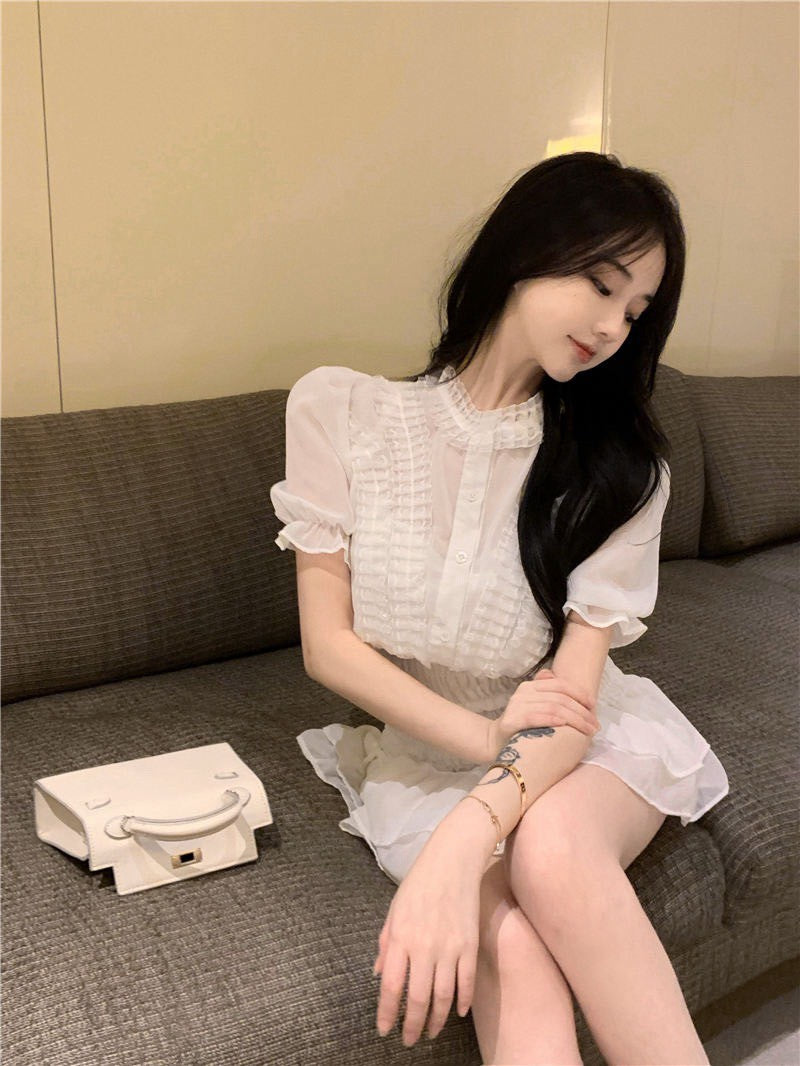 NA+ 清透冷茶熱銷再版娃娃領收腰連身裙 白