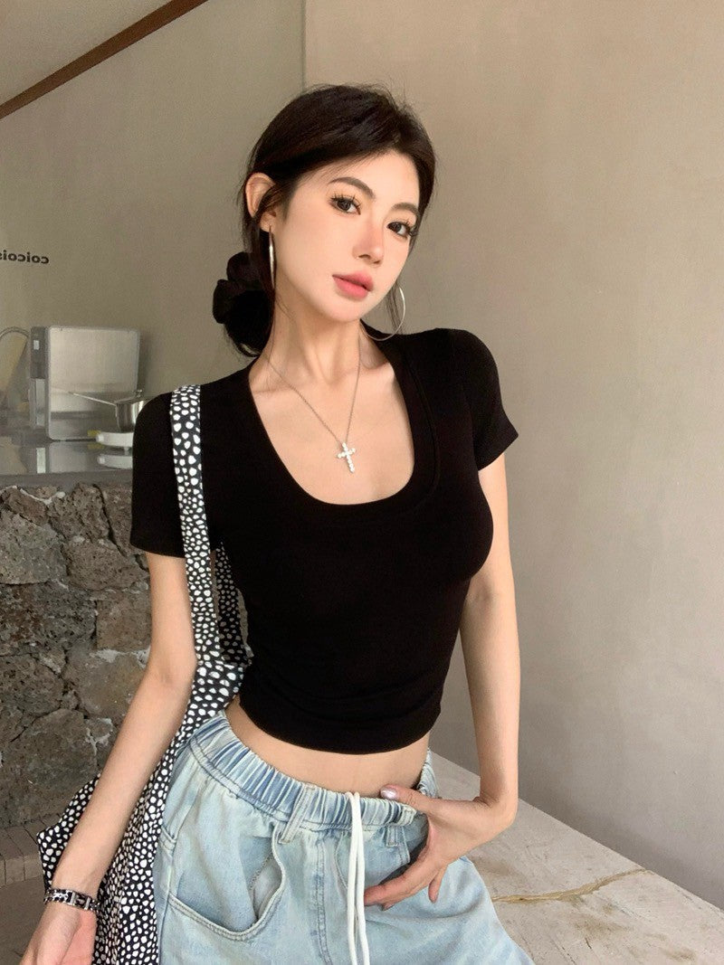 Na+ 細腰計畫 u領顯瘦後背縷空上衣 卡其/白/黑