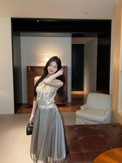 NA+ 黑閃耀人魚紗雙層半身裙 金色扭結上衣