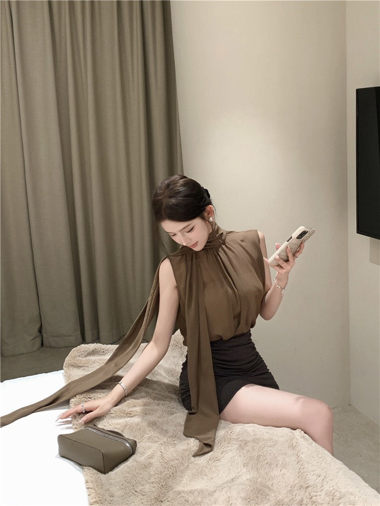 NA+ 溫柔製造 美學飄帶雪紡背心 咖