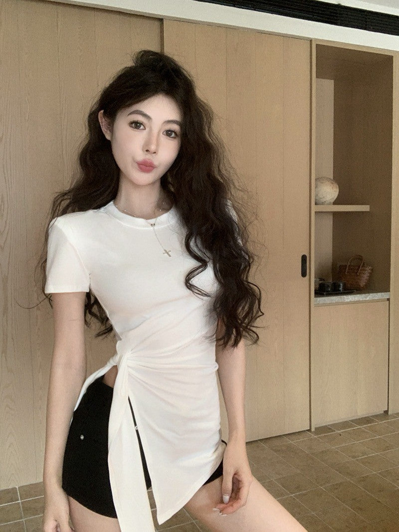 Na+ 簡約圓領側腰開叉顯瘦上衣 白