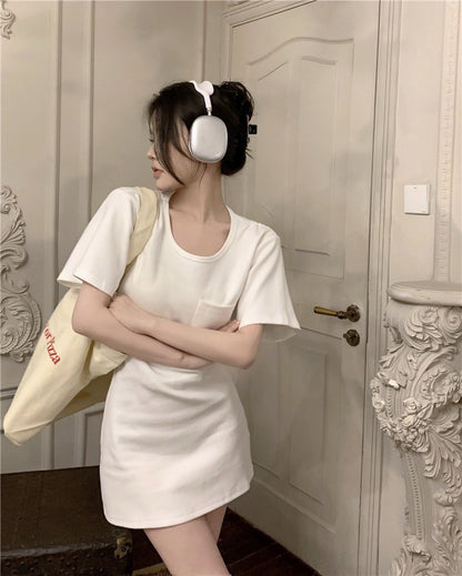 Na+ 鬆弛感收腰口袋T shirt裙 白/黑