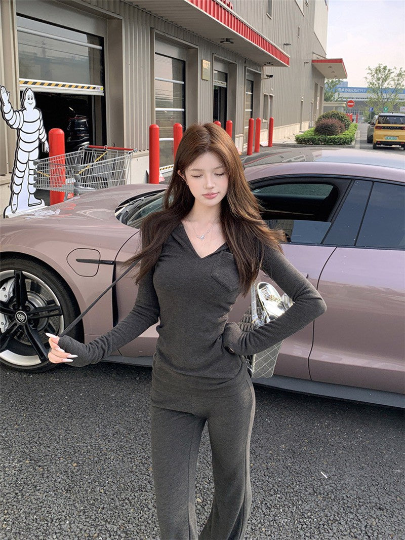 NA+ 基礎好身材修身連帽v領薄長上衣 微喇叭休閒褲 深灰