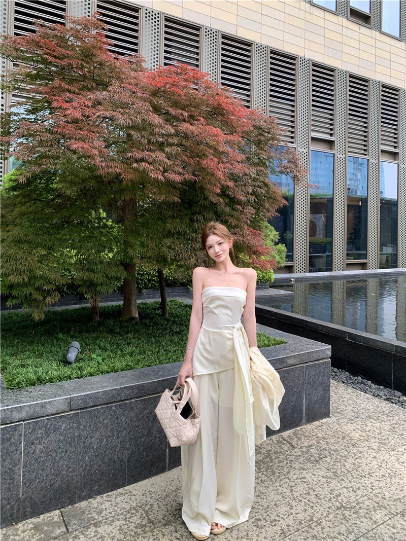 NA+ 米蘭假日 高雅抹胸側飄帶休閒褲套裝 白色