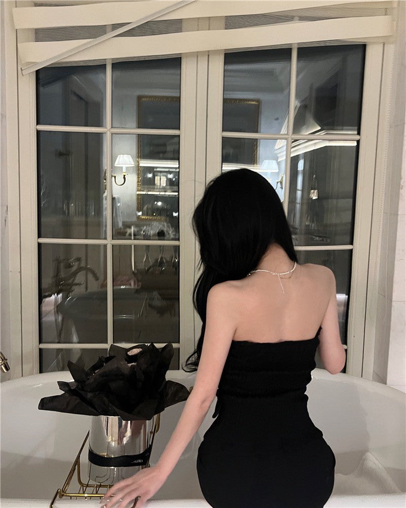 NA+ 法紗荷葉鈕扣抹胸 黑