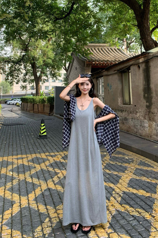 NA+ “出門拿外送”一件式扭結吊帶U領連身裙 灰