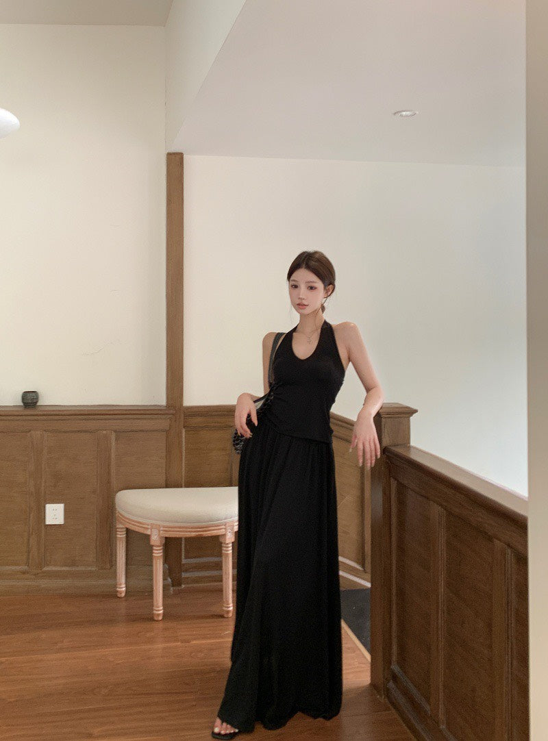 NA+ 簡約純色棉質掛脖露背上衣 休閒半身裙 灰/黑