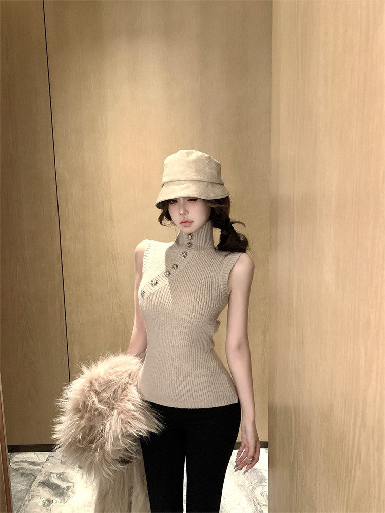 NA+ 香肩美人寶石釦針織高領背心 紅/杏