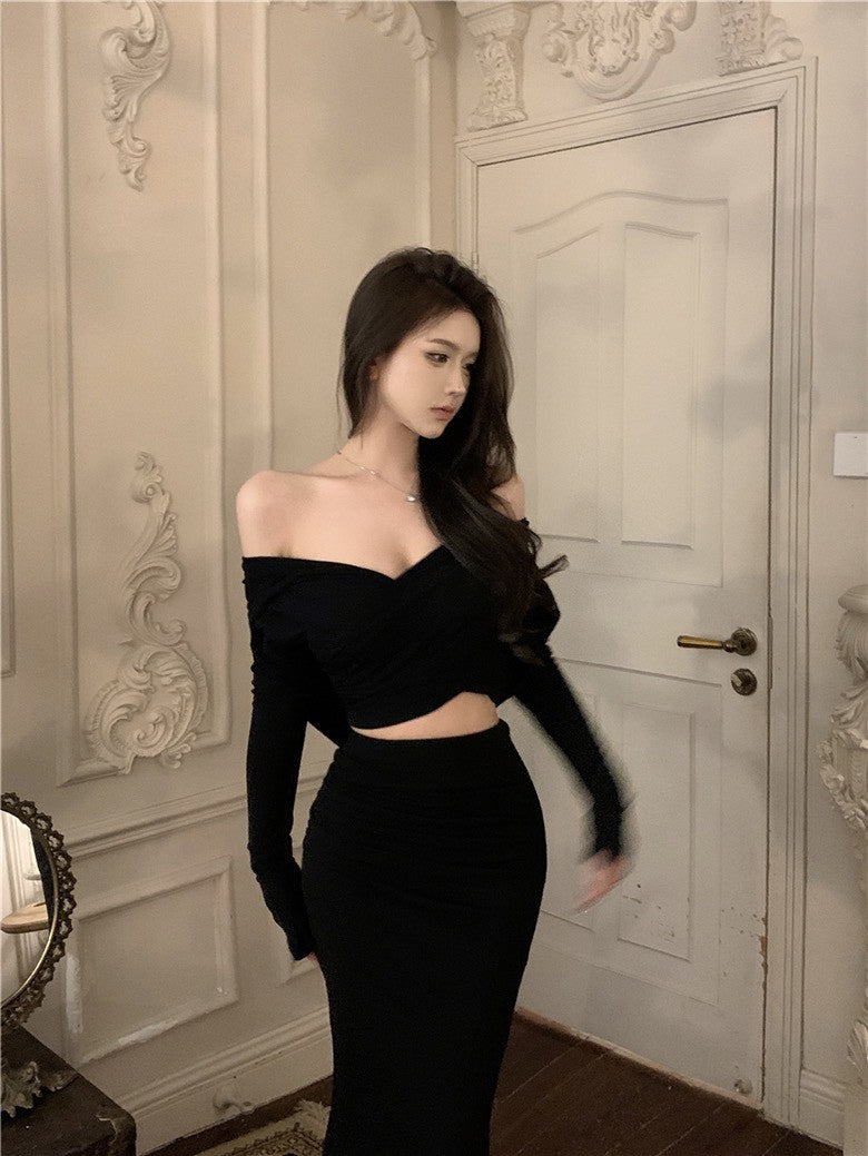 NA+ 「窈窕」復古回歸連帽交錯上衣/魚尾半身裙 波爾多紅/黑