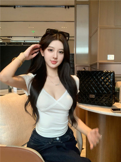 Na+ 韓系香奶奶 蕾絲修身薄款上衣 純白/豹紋花