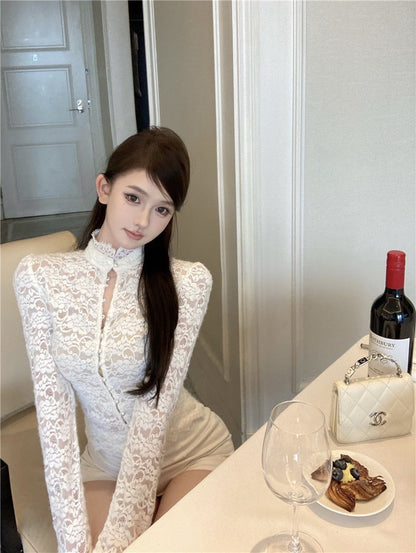 Na+ 中式立領性感顯瘦蕾絲上衣 奶白