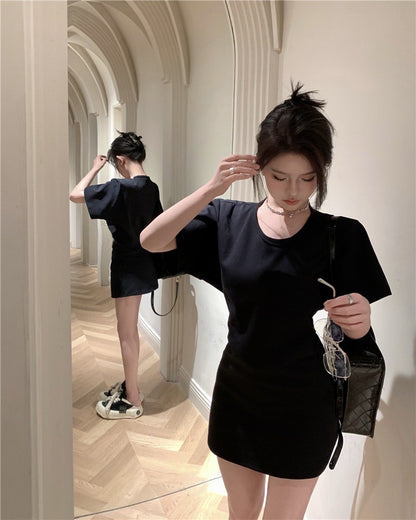 Na+ 鬆弛感收腰口袋T shirt裙 白/黑