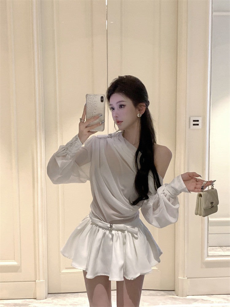 NA+ 法式白月光斜肩半透雪紡褶皺上衣花苞套裝 白