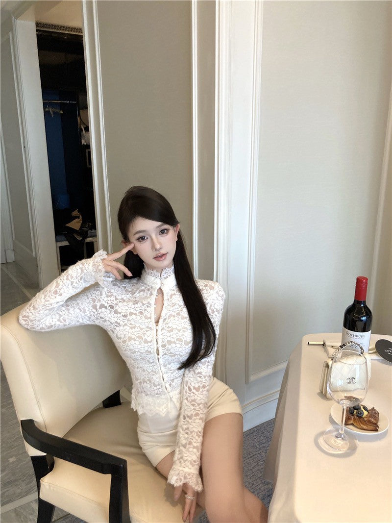 Na+ 中式立領性感顯瘦蕾絲上衣 奶白