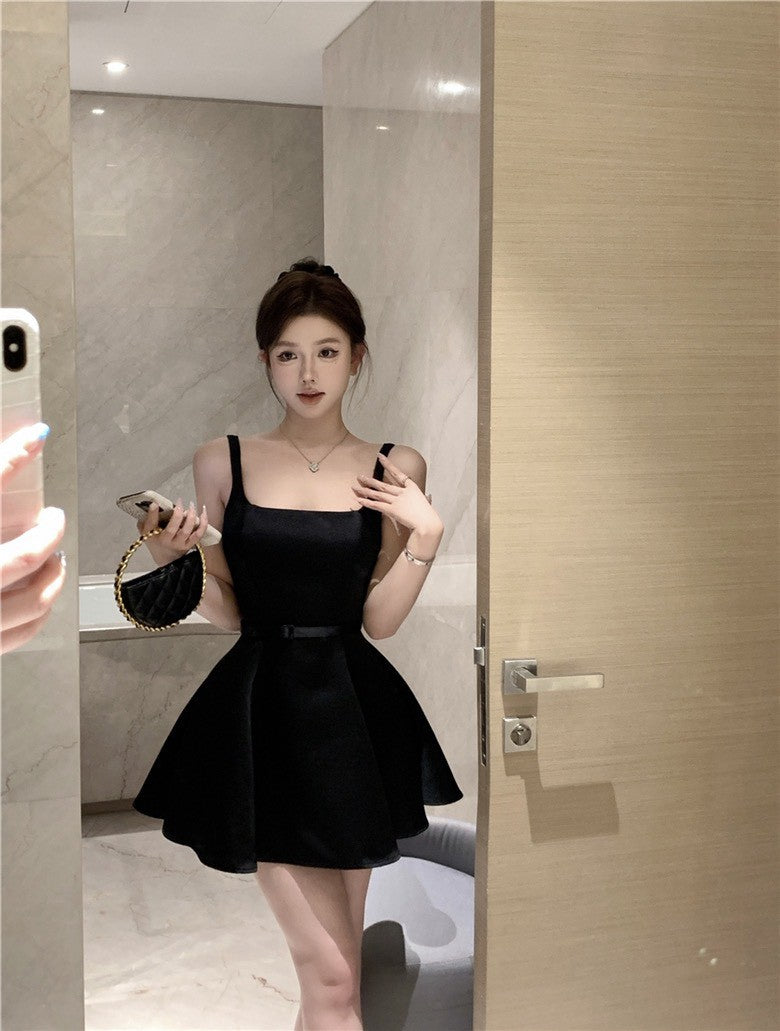 NA+ 小芭蕾 高級名媛氣質方領洋裝 黑色