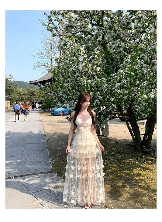 NA+ 梨花白月手工立體花縷空高級連身裙