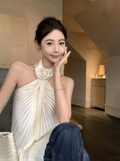 NA+ 頸肩星河壓褶設計掛脖上衣