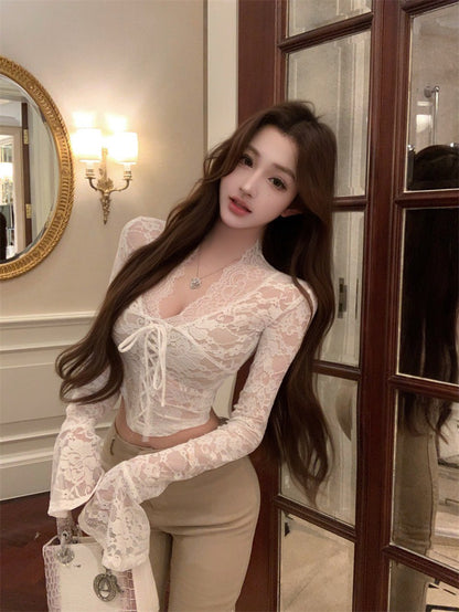 NA+ 魅惑蕾絲v領斬女收腰上衣 杏/黑