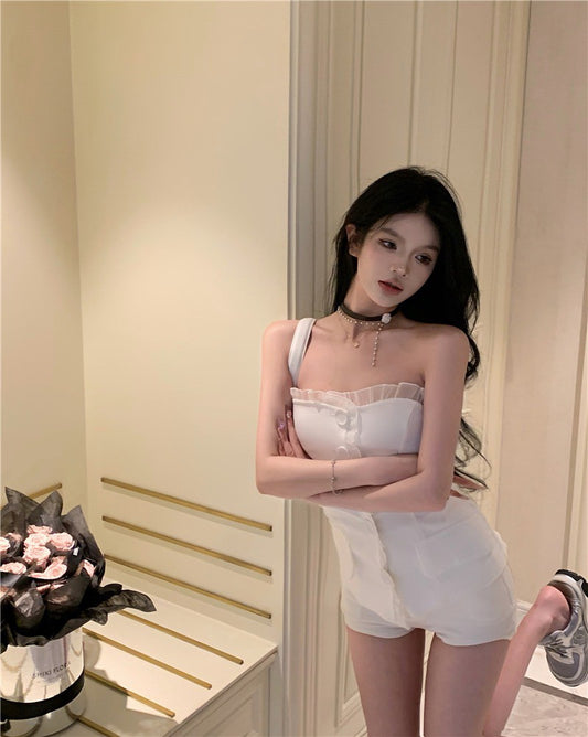 NA+ 法紗荷葉鈕扣抹胸 白