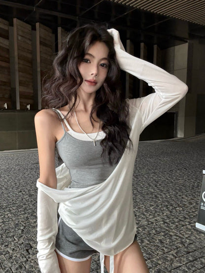 NA+ 斬女outfit灰色系背心短褲 白色外罩衫