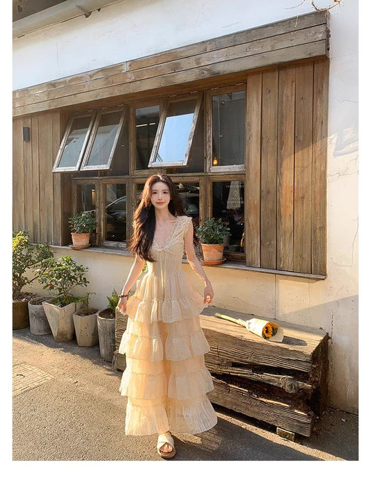 NA+ 度假女神佳麗裙襬收腰蛋糕連長裙