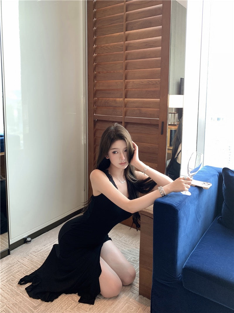 Na+ 復古貓女性感蕾絲開叉連身裙 黑