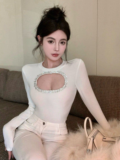 NA+ 純慾心機縷空鑲鑽圓領上衣 白