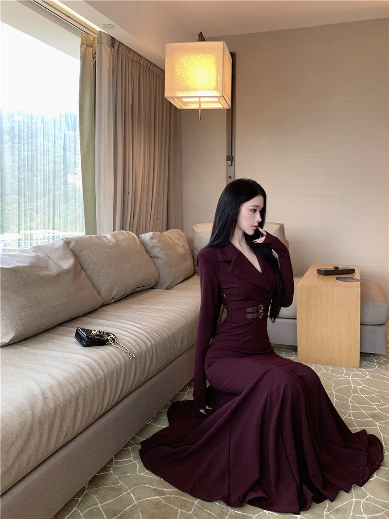 NA+ 性感掐腰西裝式V領收腰魚尾連身裙 紫/黑