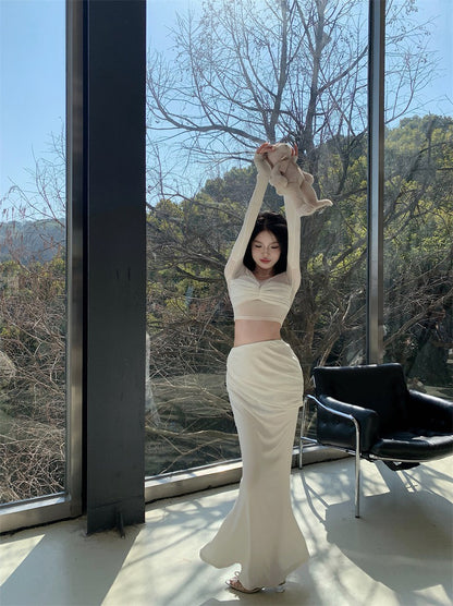 NA+ 鎏光漫步裙/透紗一字領修身上衣  白