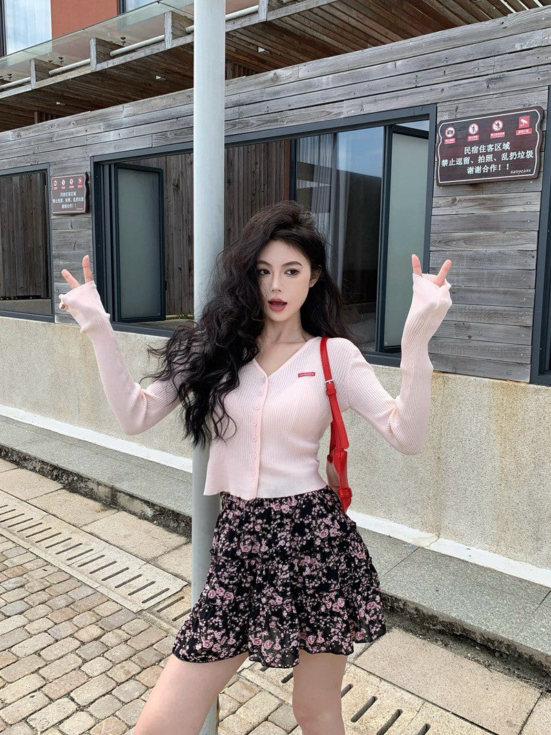 NA+ 陽光海灘排扣針織上衣 碎花半身裙